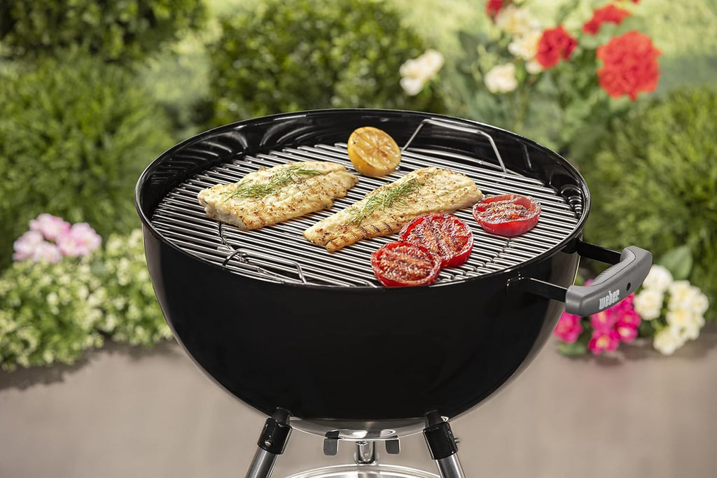 Bar-B-Kettle barbecue à charbon (2026) / couvercle et cuve émaillés, thermomètre intégré, bac à cendres