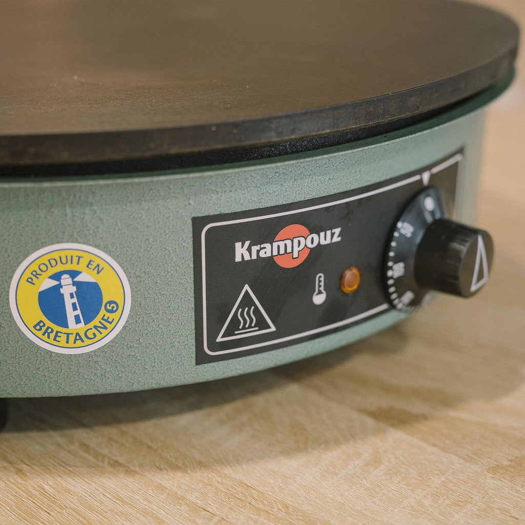 Crêpière Électrique BILLIG - 220-240 Volts et 2500 Watts - Réf CEBPA3AO-KR