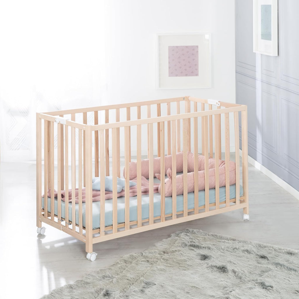 Lit Bébé Pliant en Hêtre "Fold Up" 60x120 cm - avec Roulettes à Freins - Naturel