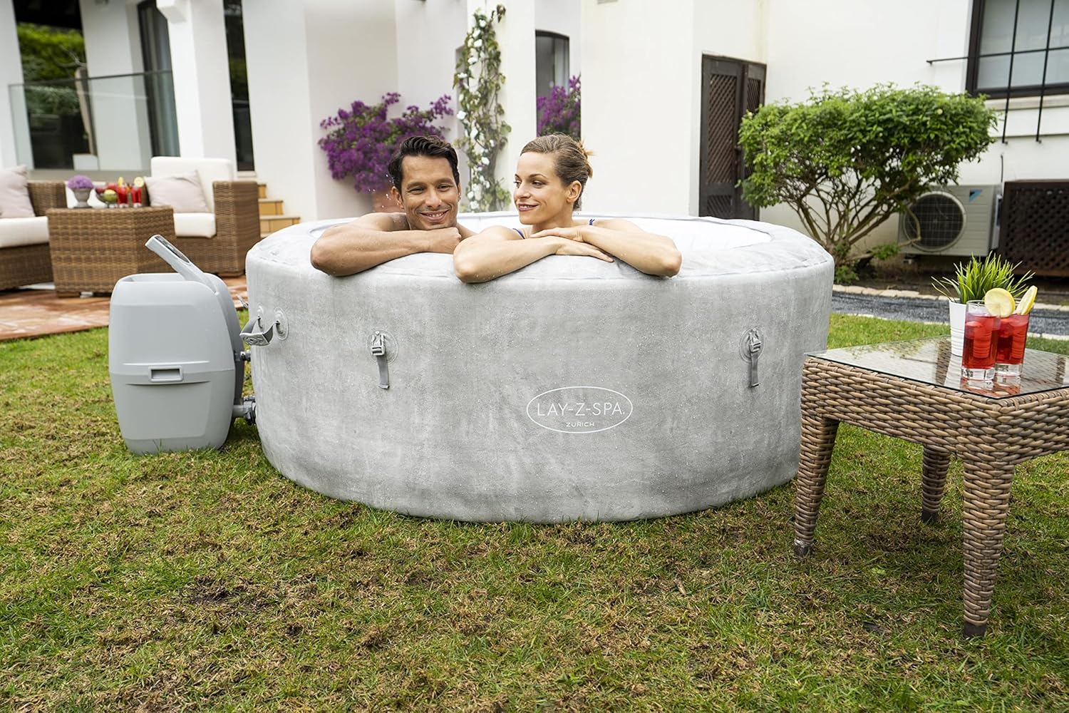 Spa Gonflable Lay-Z-Spa Zurich EnergySense, Couverture et Liner isolants, Filtration à Cartouche