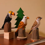 Figurines d'oiseaux en bois - Toucan, pygargue à tête blanche, moineau