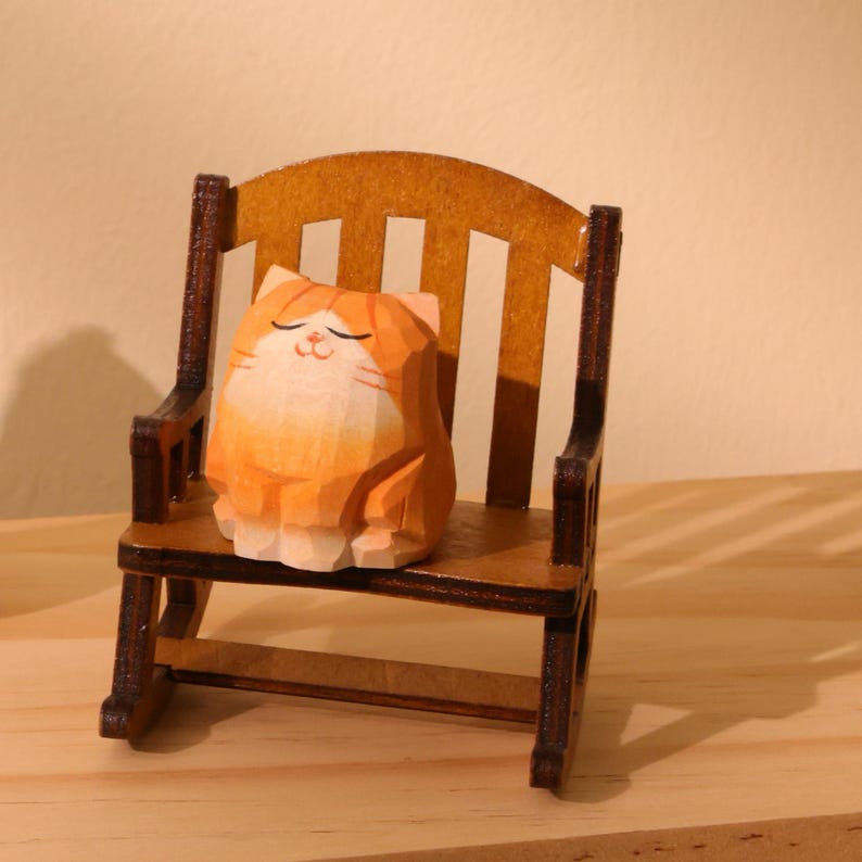 Figurine Chat en Bois Sculpté à la Main, Décoration d'Intérieur Artisanale