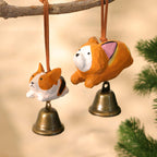 Corgi en bois avec cloche, ornement sculpture à la main, décoration intérieure