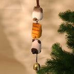Figurine Animaux Empilés en Bois avec Cloche - Ornement Chat et Carlin, Carillon Éolien Artisanal