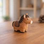Figurine de cheval en bois fabriquée à la main | Décor poney mignon | Jouet Waldorf