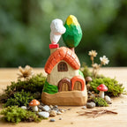 Figurine de maison de fée en bois sculptée à la main, mini maison de campagne dans les arbres, décoration de bureau
