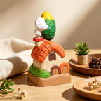 Figurine de maison de fée en bois sculptée à la main, mini maison de campagne dans les arbres, décoration de bureau