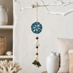 Carillon éolien en bois méditerranéen avec étoile de mer et coquillages, décoration murale côtière, laiton antique, peint à la main