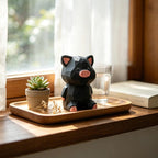 Cochon en bois sculpté à la main, ornement debout assis tacheté noir 8 cm
