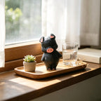 Cochon en bois sculpté à la main, ornement debout assis tacheté noir 8 cm
