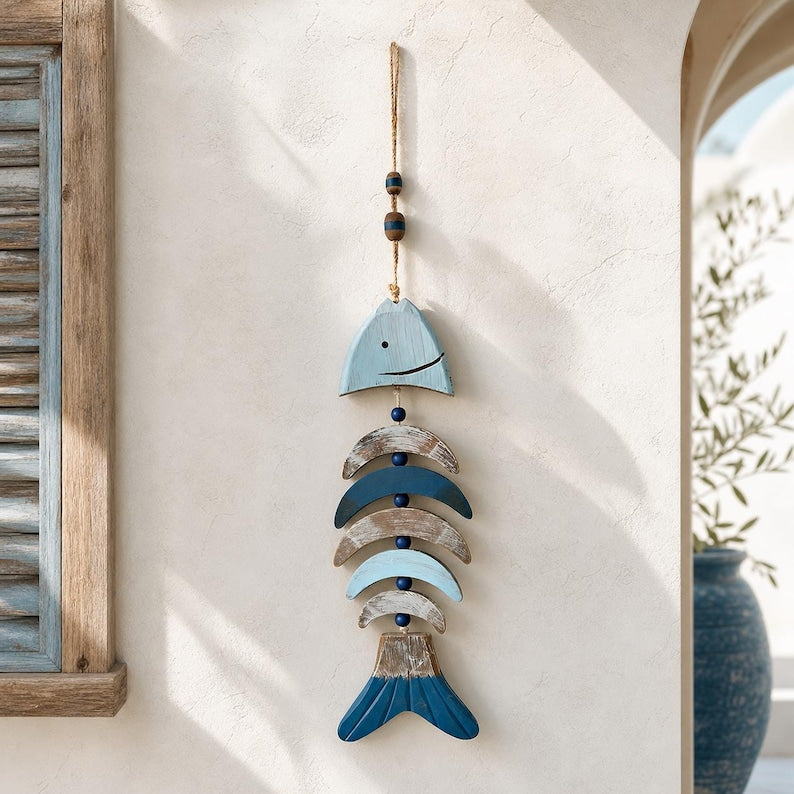 Guirlande de poissons en bois vieilli rustique méditerranéen, décoration murale nautique côtier