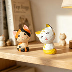 Chat en bois sculpté à la main couple chaton ornement de bureau calicot jaune-blanc